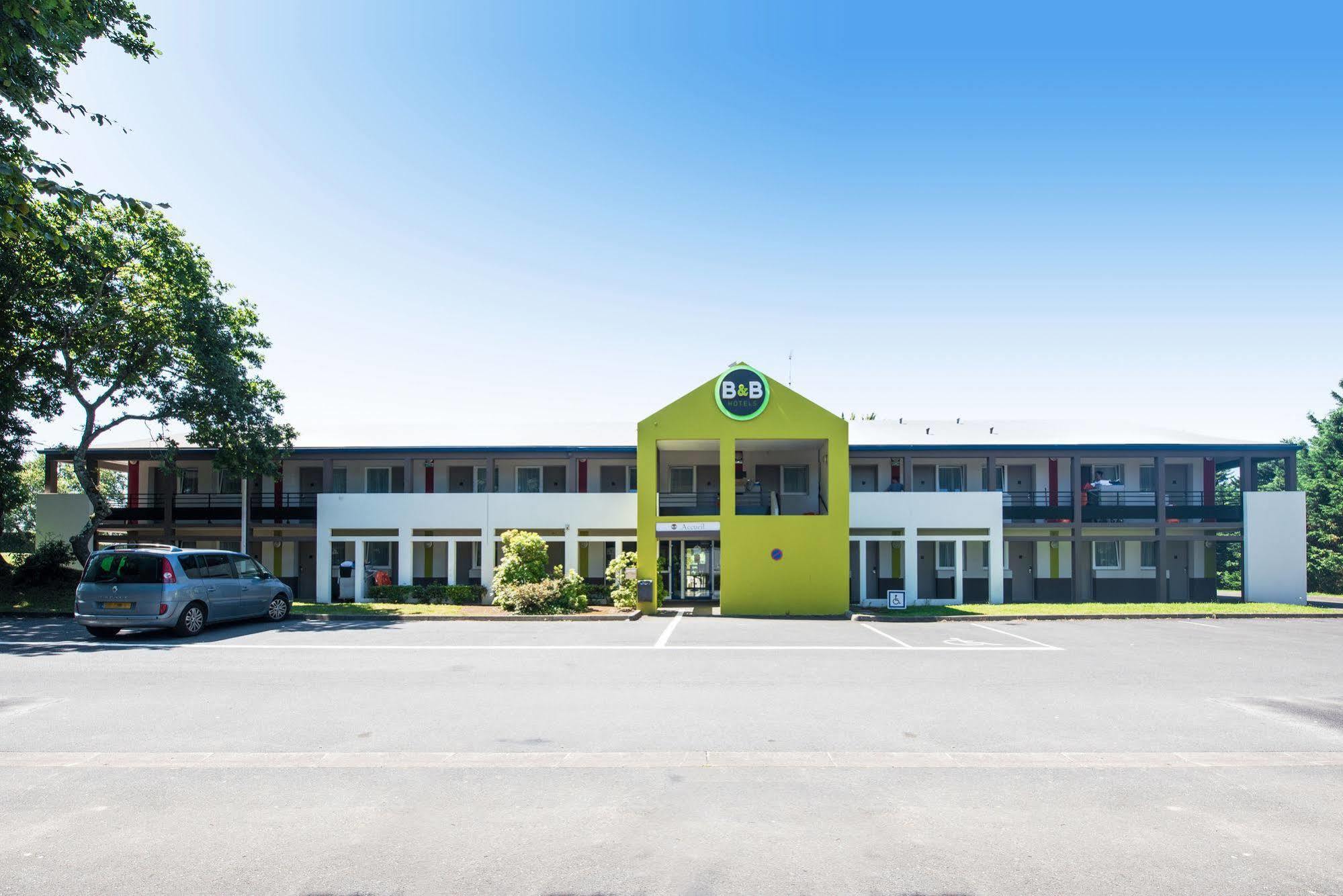 B&B Hotel Brest Kergaradec Aeroport グエヌー エクステリア 写真