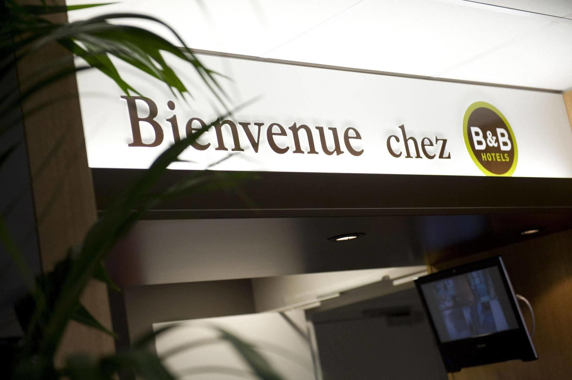 B&B Hotel Brest Kergaradec Aeroport グエヌー エクステリア 写真